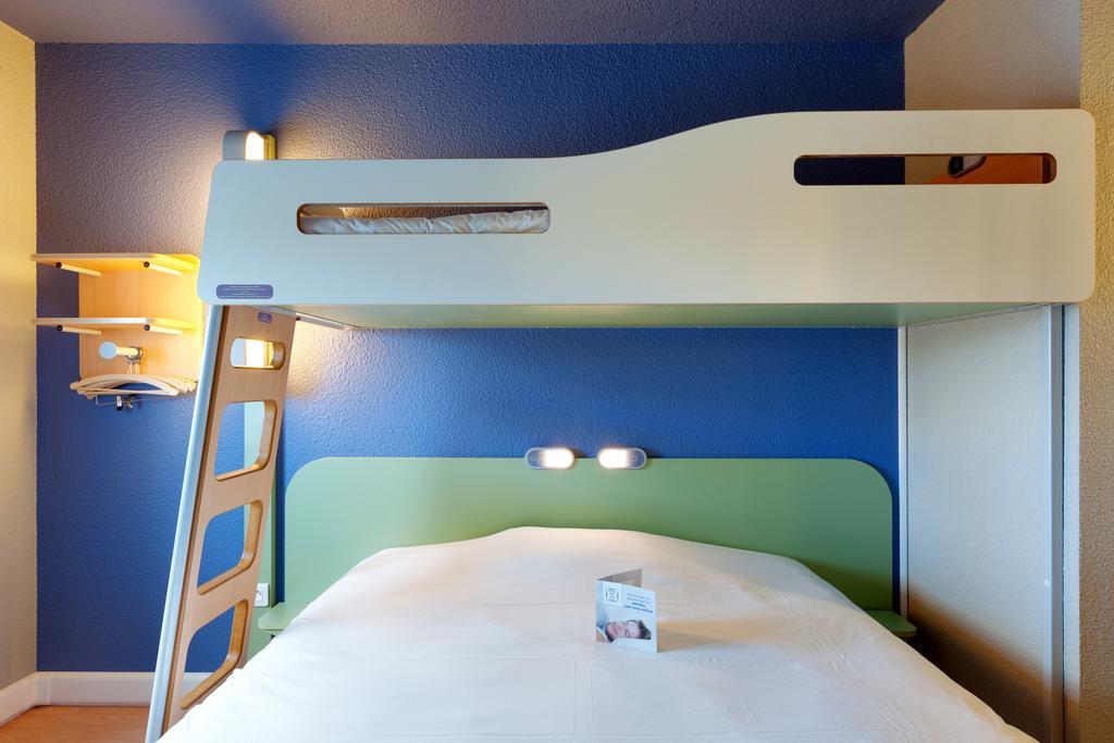 Ibis Budget La Roche Sur Yon Vendespace Mouilleron-le-Captif Exteriör bild